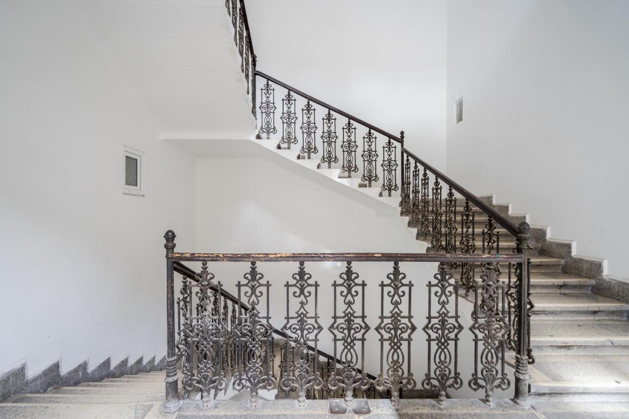 Bpr Stylish Vagabond Apartment With Ac Budapest Bagian luar foto